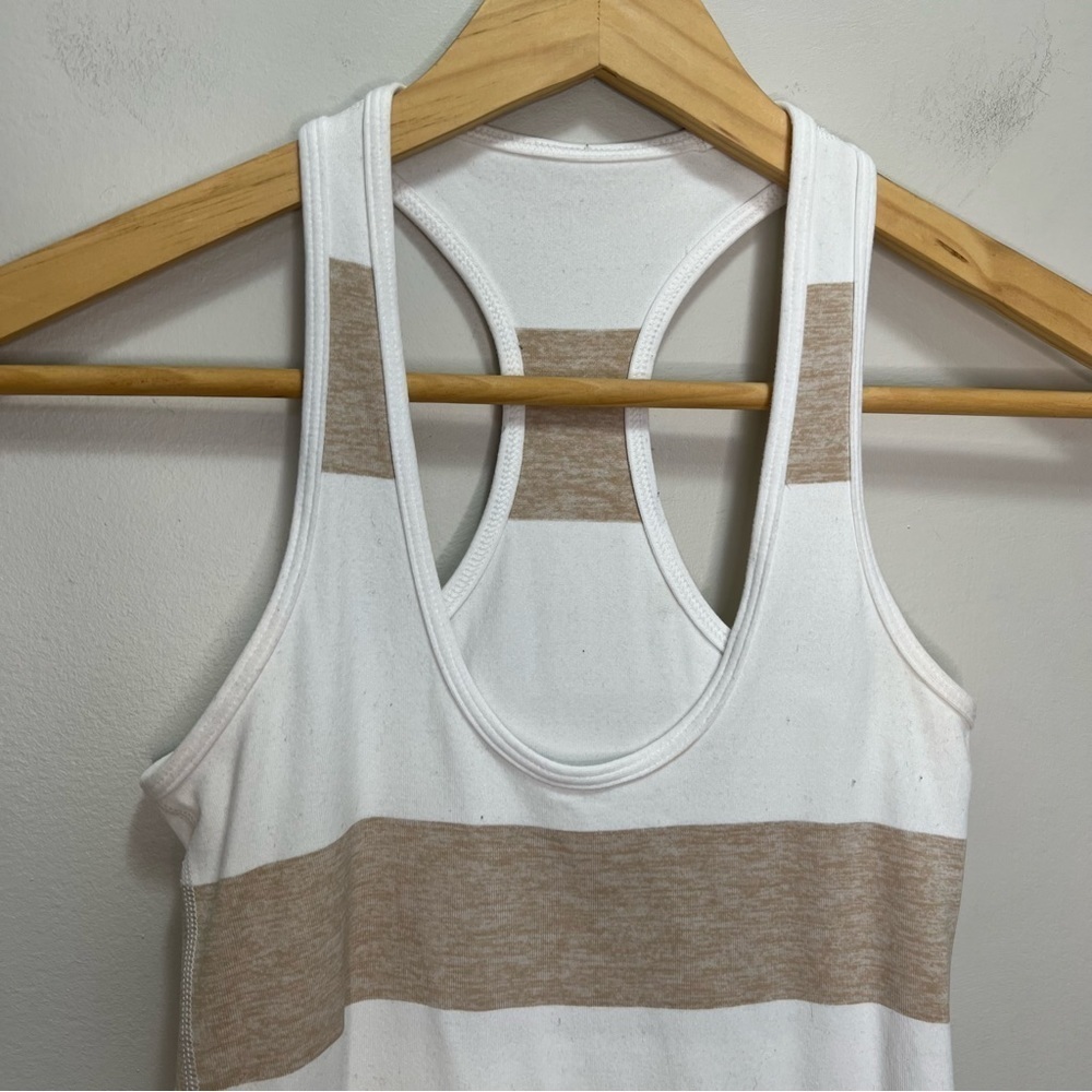 Lululemon Cool Racerback Tan & White Size 2 - Picture 5 of 8